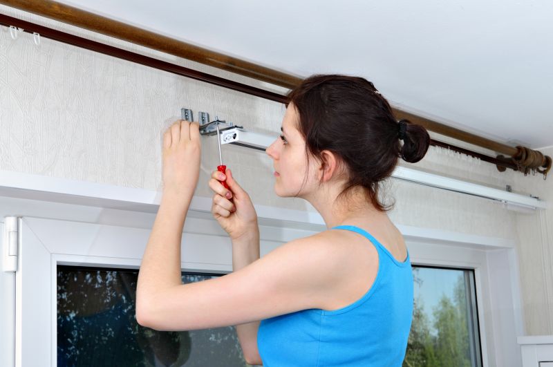 Blinds Hanging Service in Longmont, CO